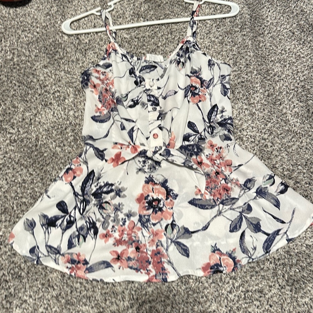 Sienna sky floral xs tank top